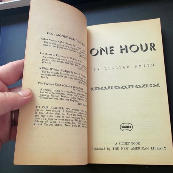 1960 ONE HOUR by Lillian Smith Paperback book - Picture 5 of 7